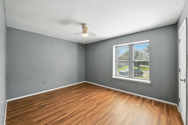 2812 Jasmine Court, Bedford, TX 76021