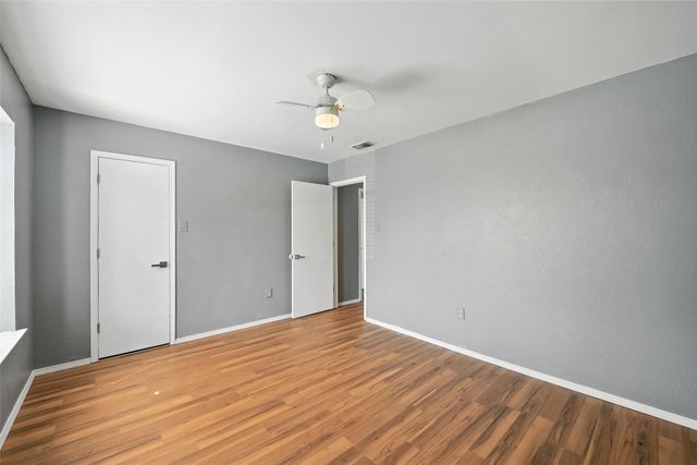 2812 Jasmine Court, Bedford, TX 76021