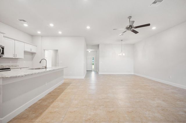 8612 Giovanni Avenue, Fort Pierce, FL 34951