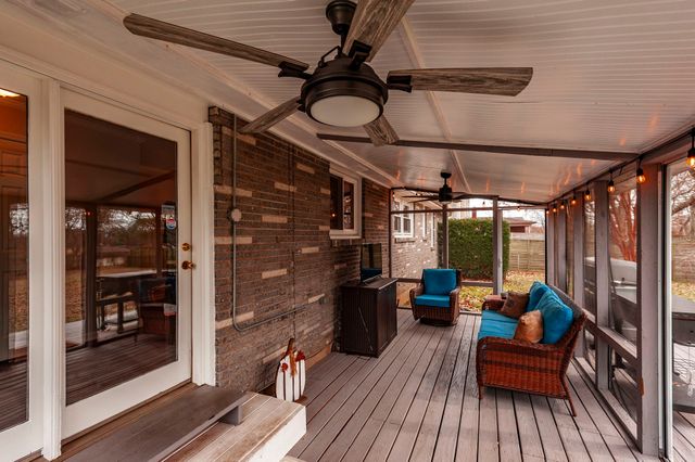 303 Garrett Dr, Nashville, TN 37211