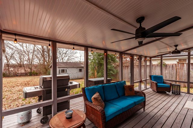 303 Garrett Dr, Nashville, TN 37211