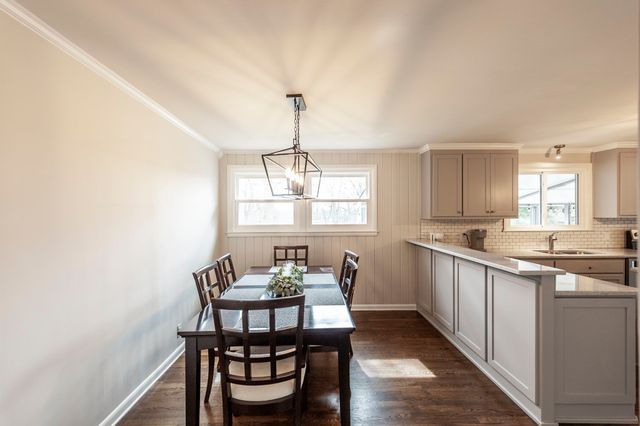 303 Garrett Dr, Nashville, TN 37211