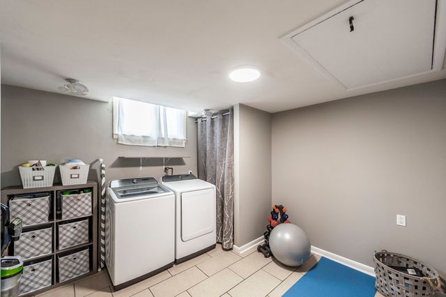 303 Garrett Dr, Nashville, TN 37211