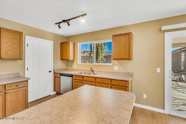 6094 W Echo Crossing Road, Tucson, AZ 85735