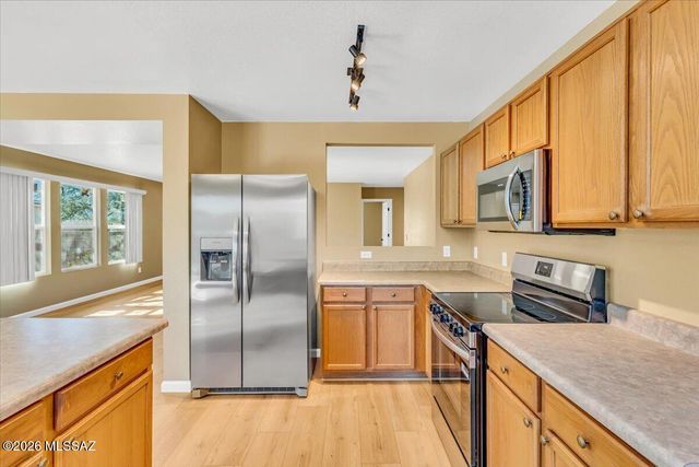 6094 W Echo Crossing Road, Tucson, AZ 85735