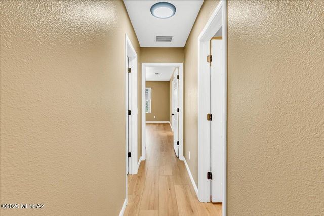 6094 W Echo Crossing Road, Tucson, AZ 85735