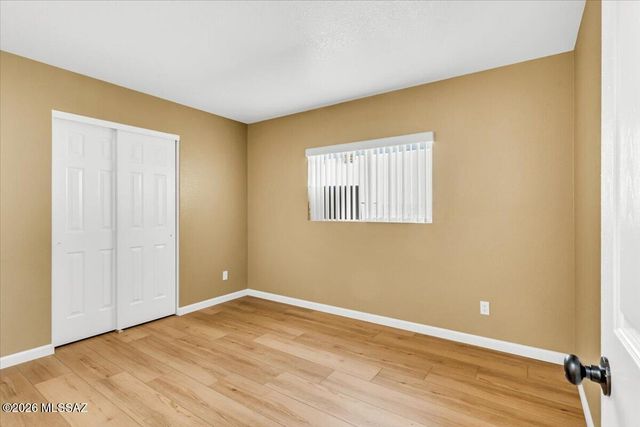 6094 W Echo Crossing Road, Tucson, AZ 85735