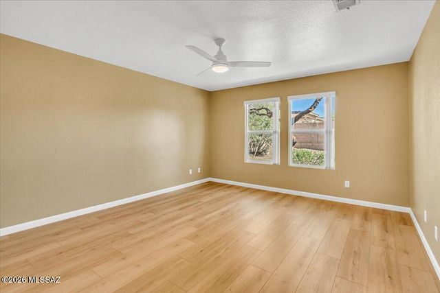 6094 W Echo Crossing Road, Tucson, AZ 85735