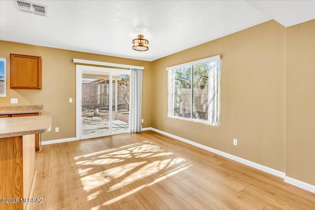 6094 W Echo Crossing Road, Tucson, AZ 85735