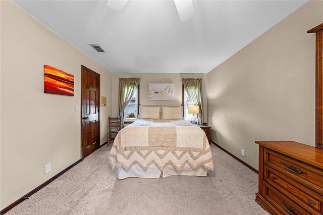 6770 BAY SHORE DRIVE, St Cloud, FL 34771