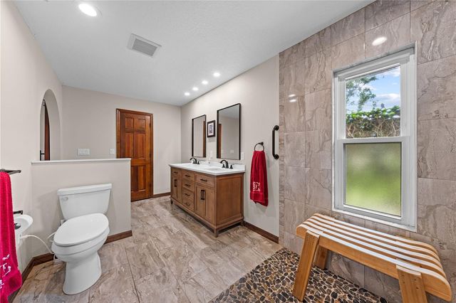 6770 BAY SHORE DRIVE, St Cloud, FL 34771