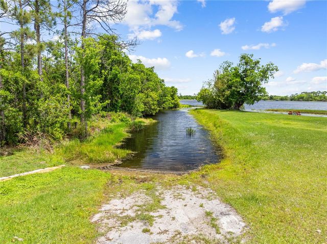 6770 BAY SHORE DRIVE, St Cloud, FL 34771