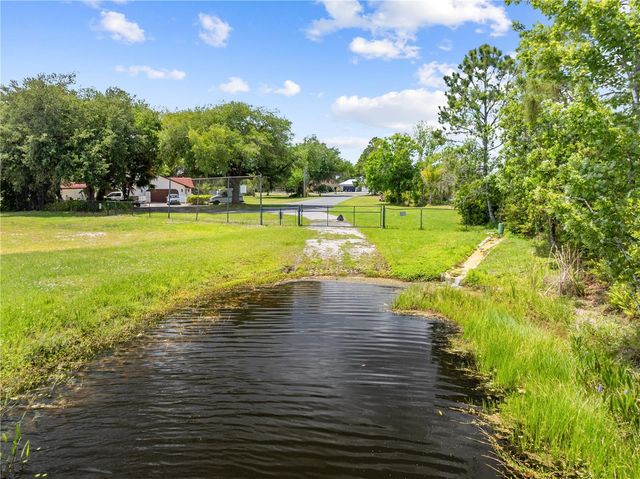 6770 BAY SHORE DRIVE, St Cloud, FL 34771