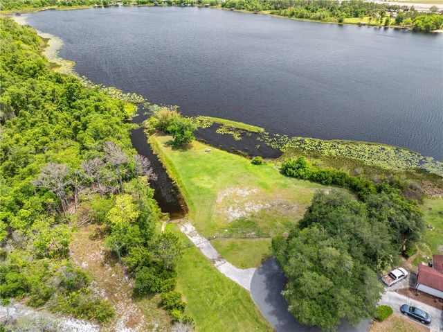 6770 BAY SHORE DRIVE, St Cloud, FL 34771