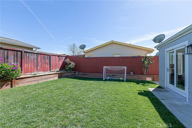 822 Greenacre, Santa Maria, CA 93455