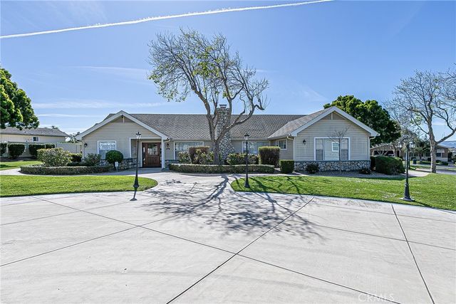 822 Greenacre, Santa Maria, CA 93455