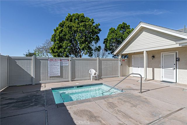 822 Greenacre, Santa Maria, CA 93455