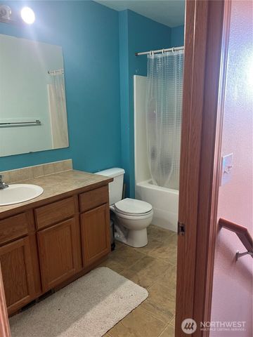 3511 S Sheridan Avenue, Tacoma, WA 98418