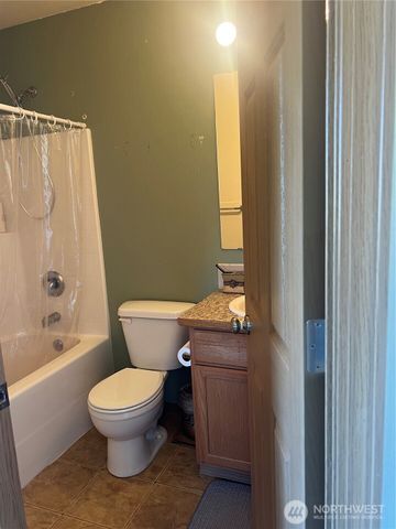 3511 S Sheridan Avenue, Tacoma, WA 98418