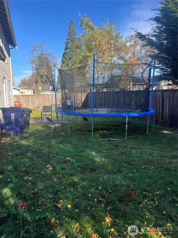 3511 S Sheridan Avenue, Tacoma, WA 98418