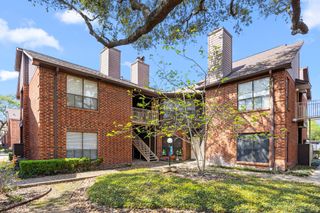 3100 Walnut Bend Lane 120, Houston, TX 77042