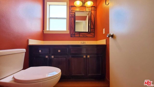 7320 Balboa Boulevard 123, Van Nuys (los Angeles), CA 91406