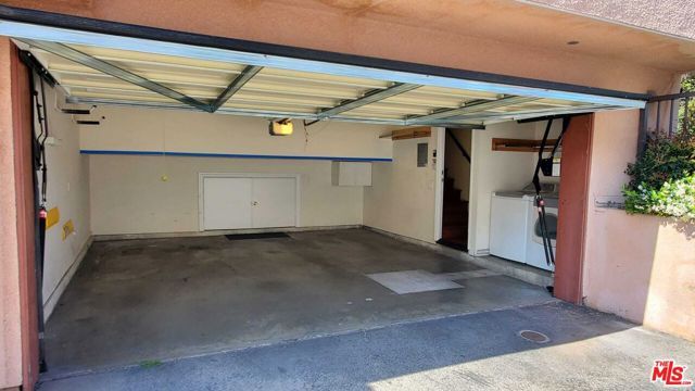 7320 Balboa Boulevard 123, Van Nuys (los Angeles), CA 91406