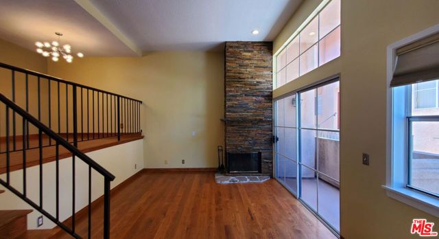 7320 Balboa Boulevard 123, Van Nuys (los Angeles), CA 91406