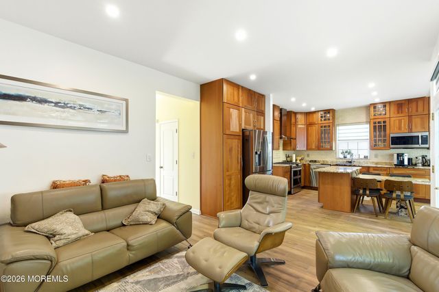 16 Samantha Drive, Morganville, NJ 07751