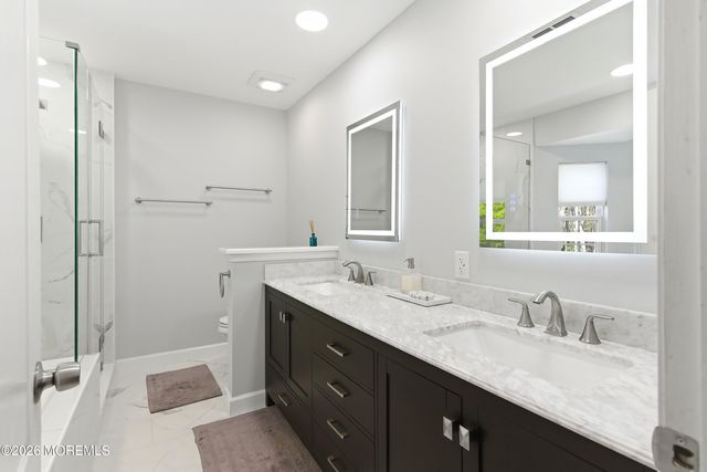 16 Samantha Drive, Morganville, NJ 07751