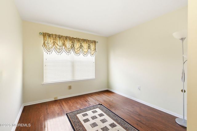 16 Samantha Drive, Morganville, NJ 07751