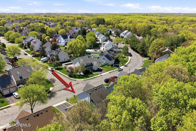 16 Samantha Drive, Morganville, NJ 07751