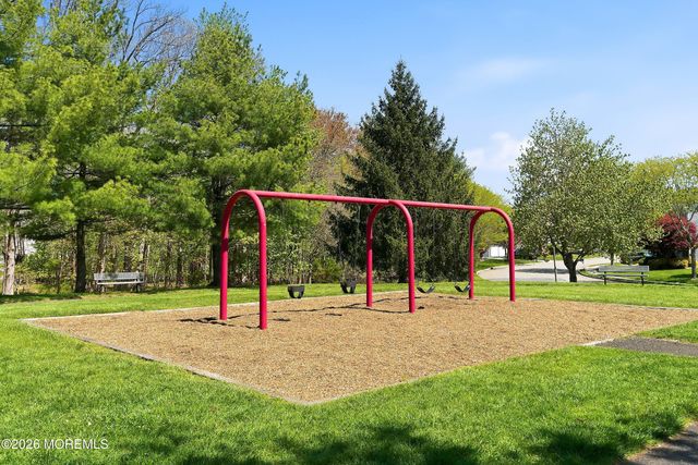 16 Samantha Drive, Morganville, NJ 07751