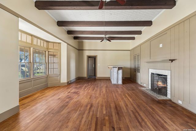 0008 Clearwater, Comfort, TX 78013