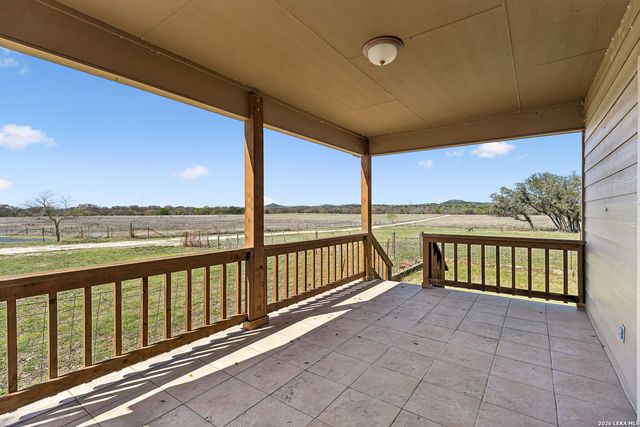 0008 Clearwater, Comfort, TX 78013
