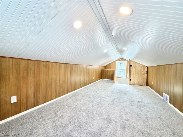 8720 Olde 8 Road, Northfield, OH 44067