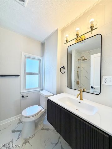 8720 Olde 8 Road, Northfield, OH 44067