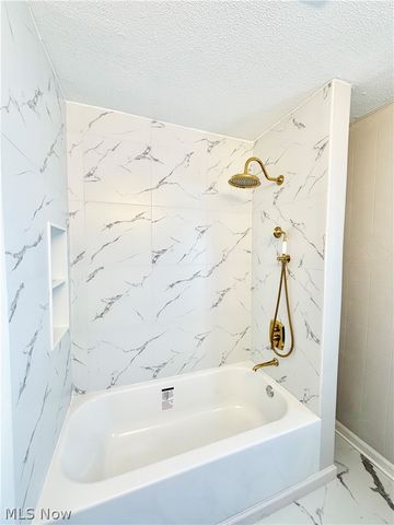 8720 Olde 8 Road, Northfield, OH 44067