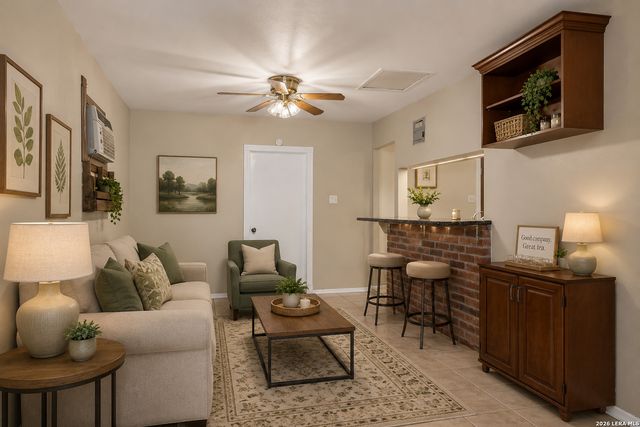 3010 DALL TRL, San Antonio, TX 78228