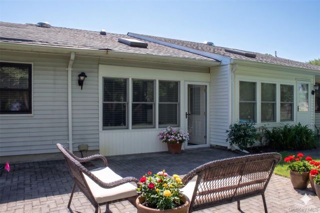 173 Knolls Drive 173, Stony Brook, NY 11790