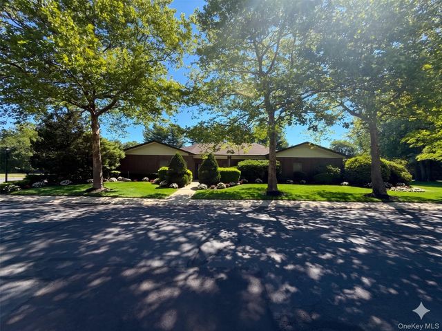 173 Knolls Drive 173, Stony Brook, NY 11790