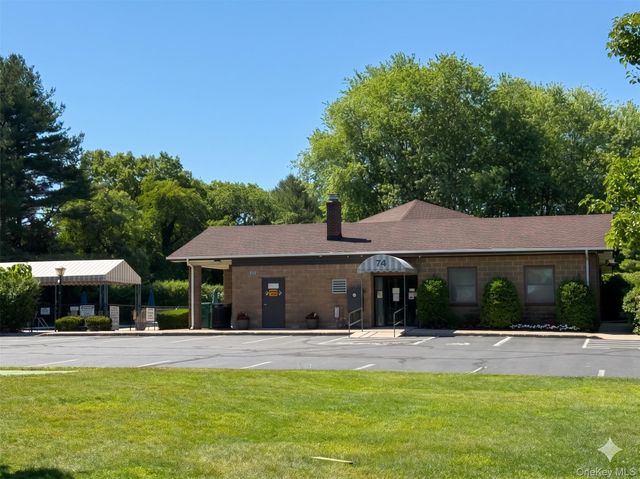 173 Knolls Drive 173, Stony Brook, NY 11790