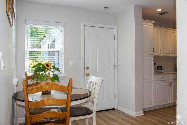 173 Knolls Drive 173, Stony Brook, NY 11790