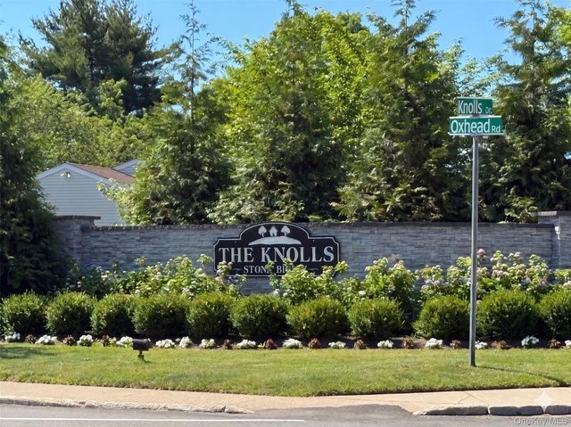173 Knolls Drive 173, Stony Brook, NY 11790