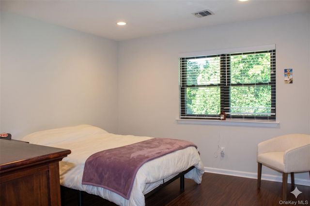 173 Knolls Drive 173, Stony Brook, NY 11790