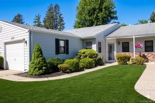 173 Knolls Drive 173, Stony Brook, NY 11790
