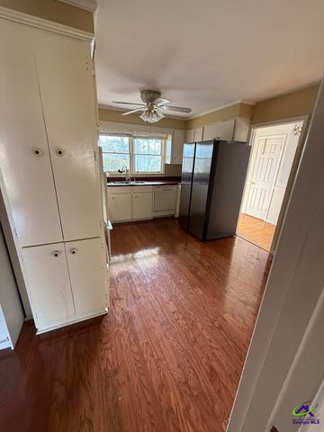 100 Edgewood Avenue, Warner Robins, GA 31088