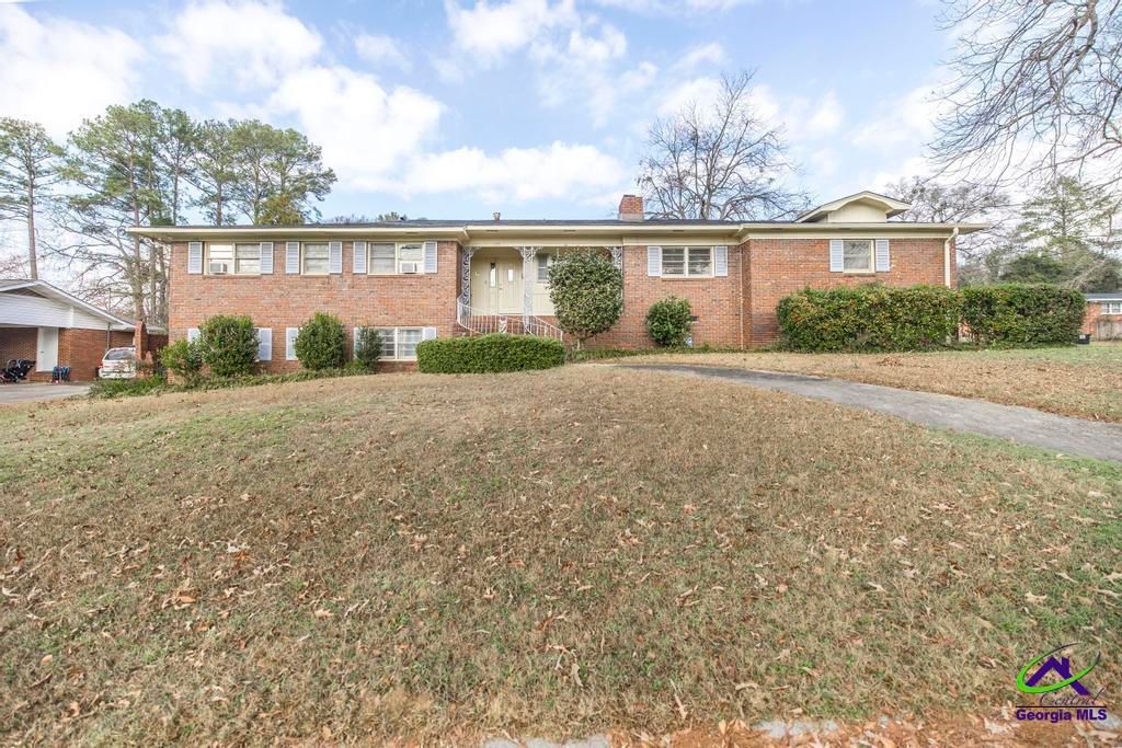 100 Edgewood Avenue, Warner Robins, GA 31088