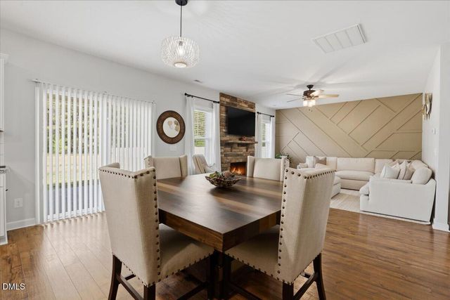 136 Fallingbrook Drive, Kenly, NC 27542