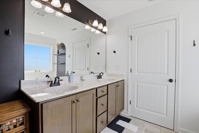 136 Fallingbrook Drive, Kenly, NC 27542